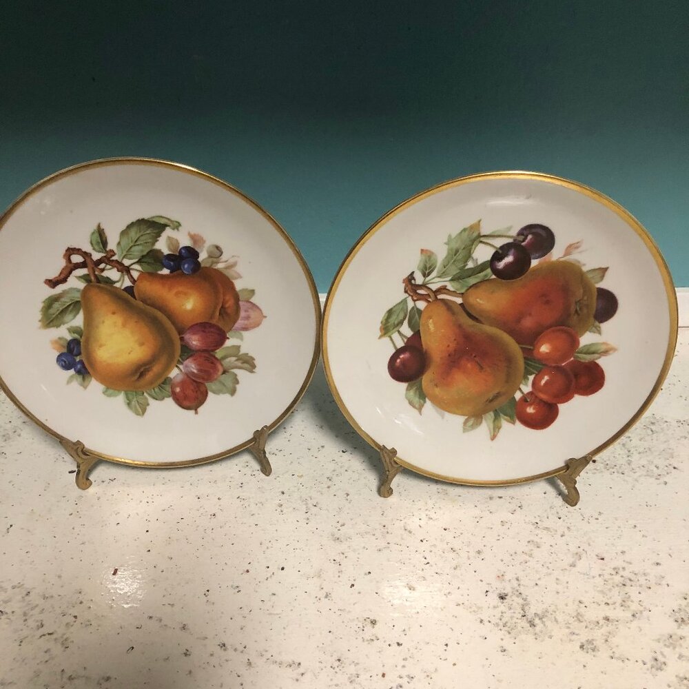 2 Mitterteich Bavaria salad plates with gold rim